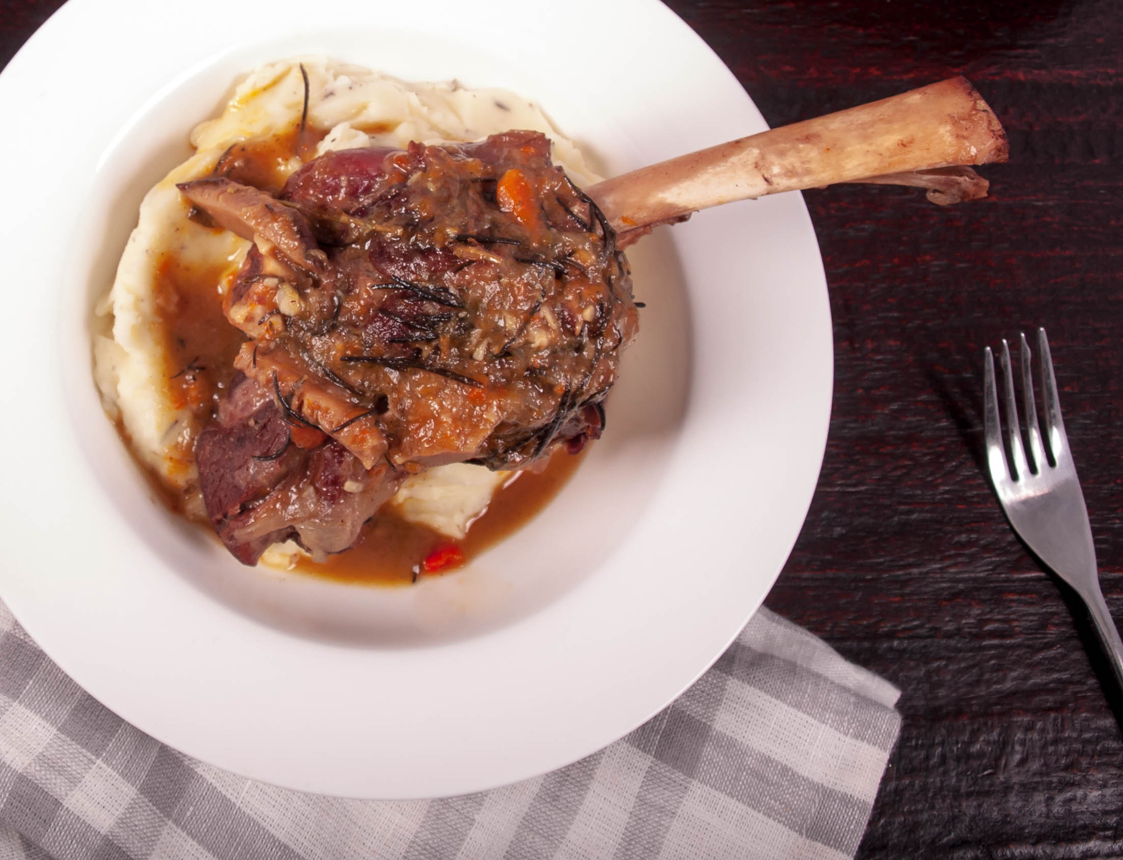 Braised Lamb Shanks In White Wine Sauce – Follow The River North